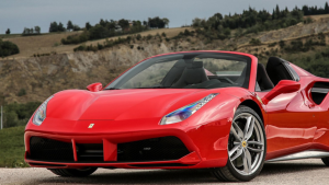 Covering automobile haut de gamme à Cannes, finition chrome foncé