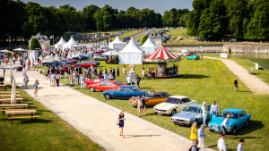 Meeting voitures passionnés réunis