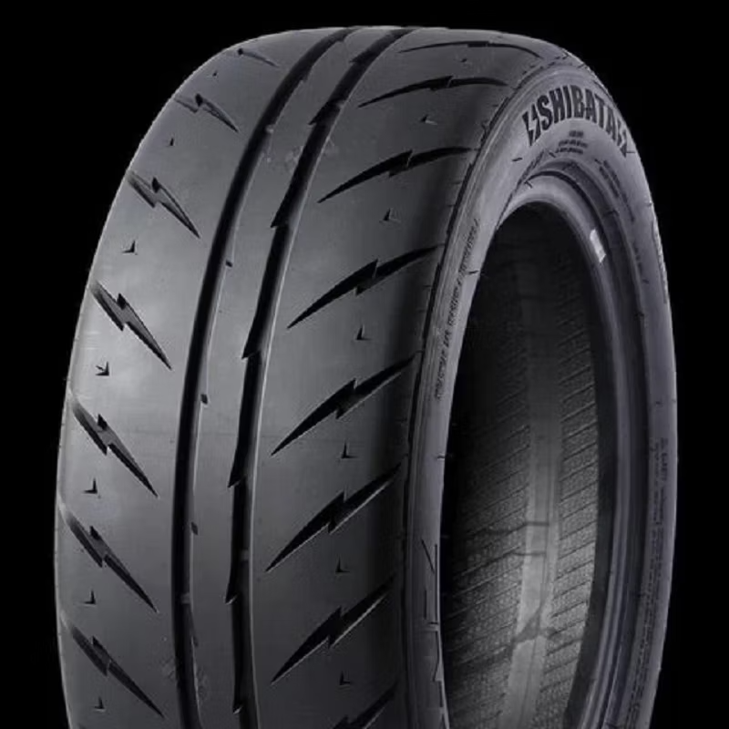 Pneu semi-slick performance sportive
