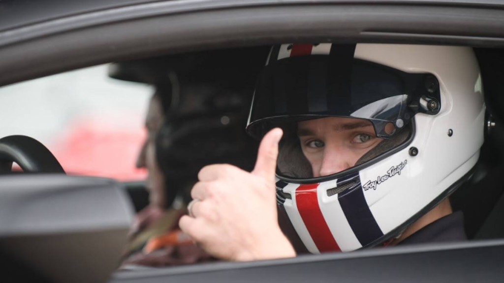 Casque pilote prêt circuit